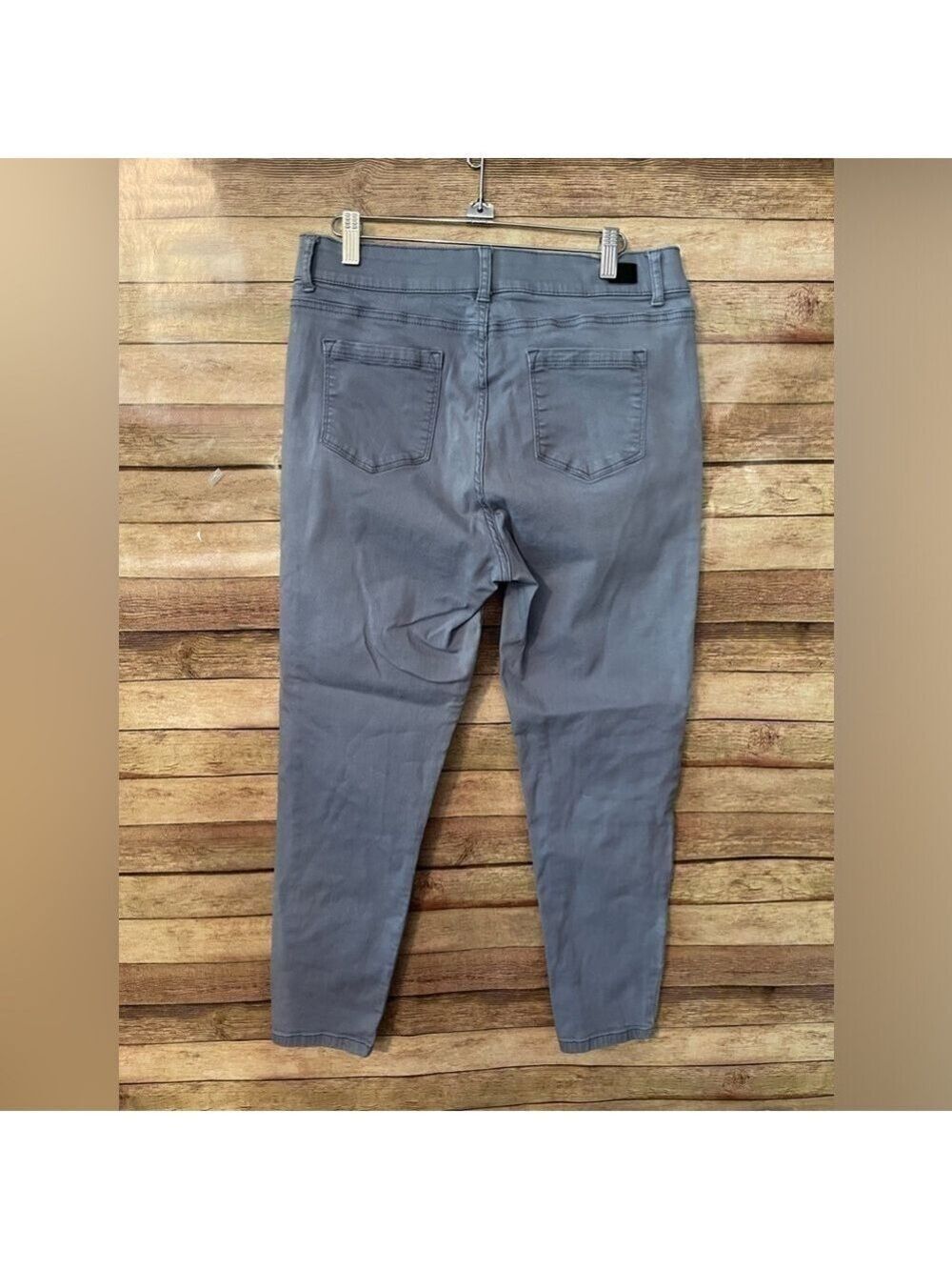 Jones New York Women's Light Blue Denim Mid-Rise Skinny Jeans Size 12